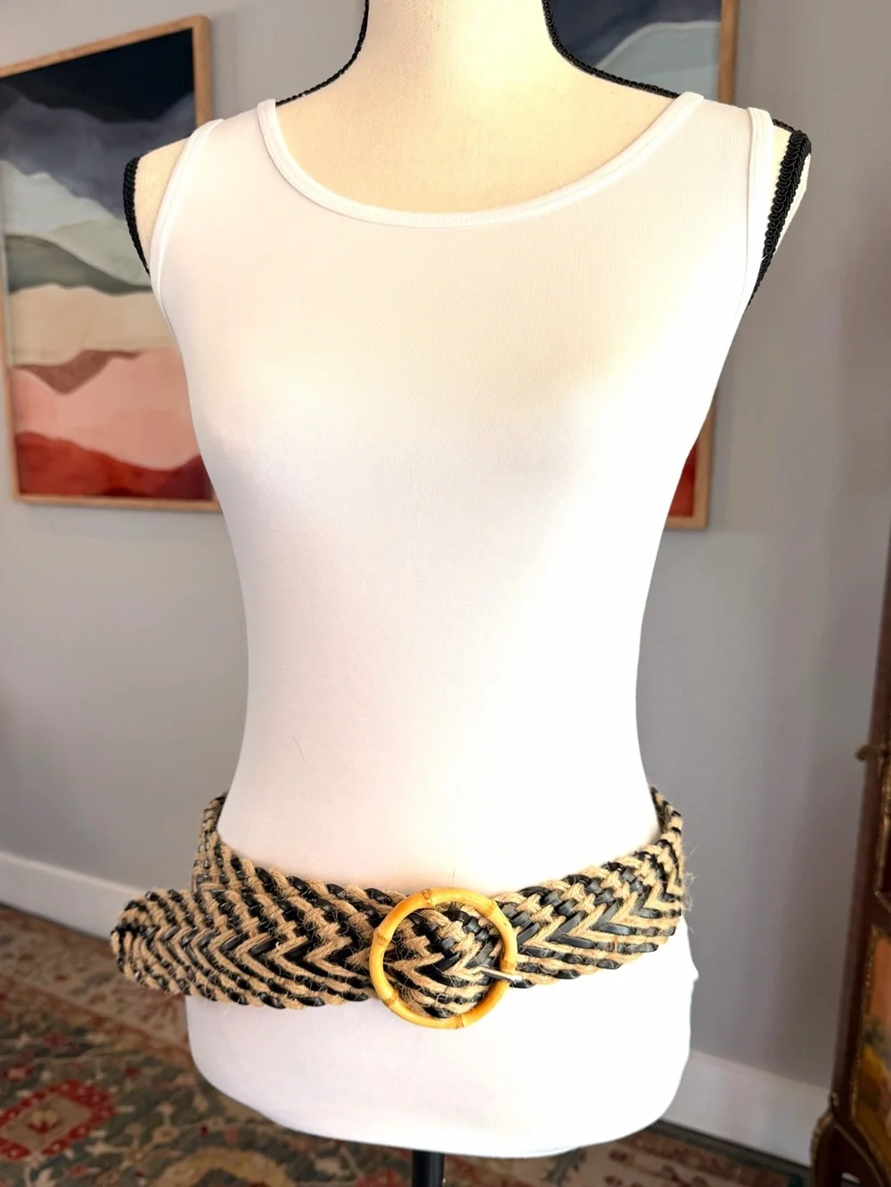 Braided Straw Waist Belt with Round Bamboo Buckle - Black & Natural